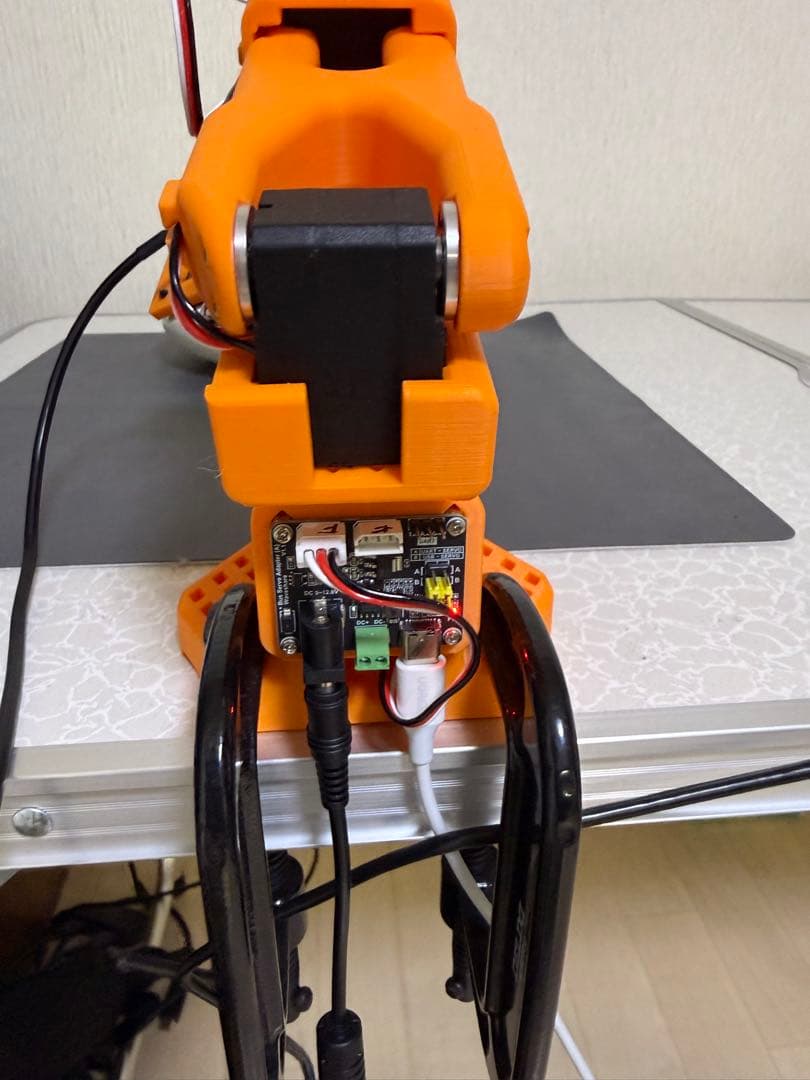 ロボットアーム SO-ARM101 DIY Kit from Wowrobo