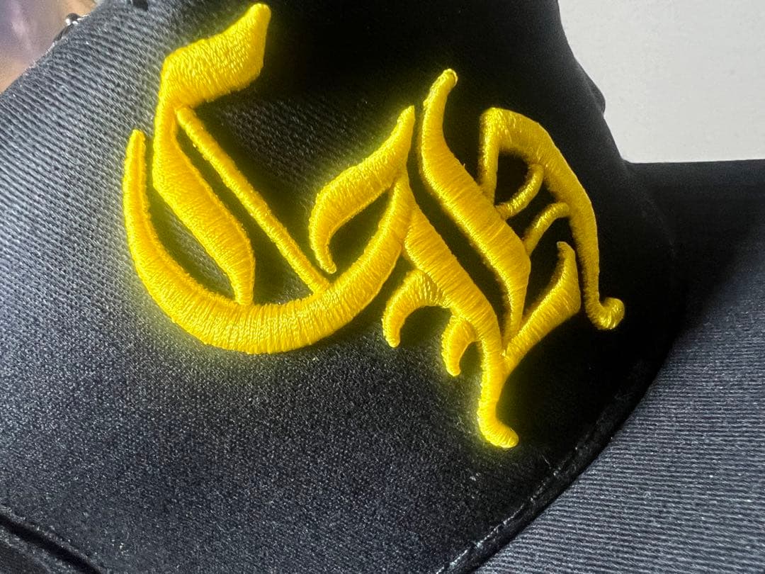 ブラックスナップバックキャップ CH刺繍