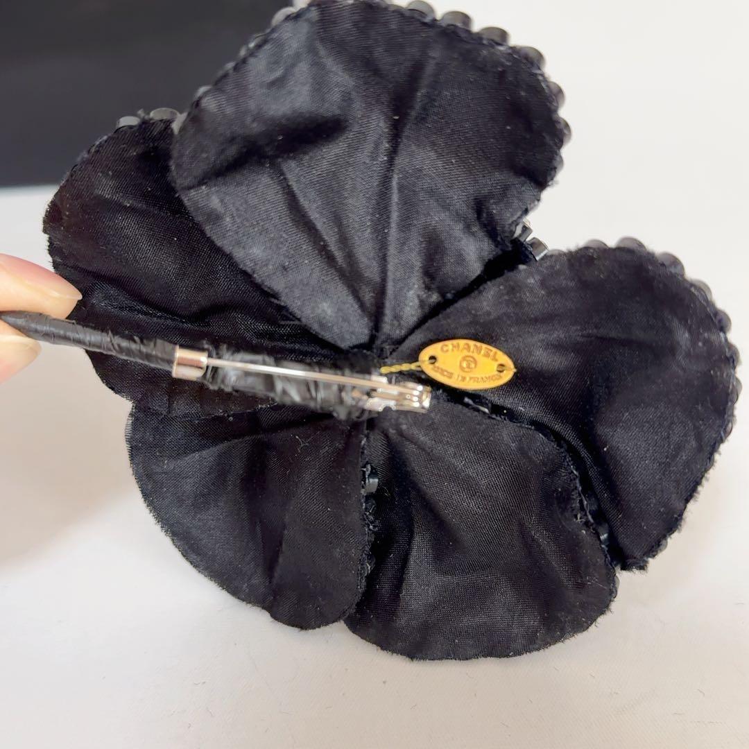 シャネル　CHANEL 　カメリア コサージュ　ブローチ　箱付き