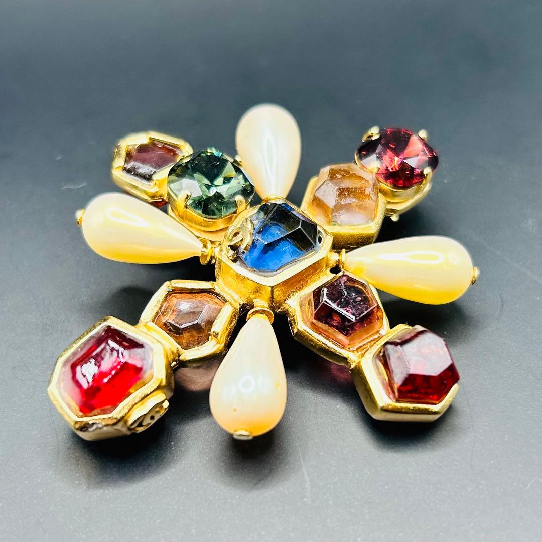 【激レア】シャネル ブローチ グリポア ゴールド ココ ビジュー カラーストーン