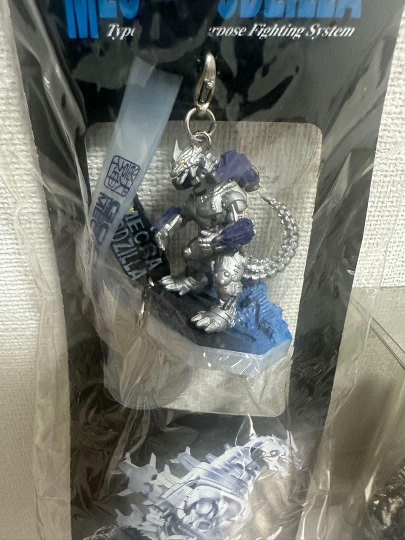 ゴジラ対メカゴジラ メカゴジラメタルフィギュア　ストラップ　メールガードシール