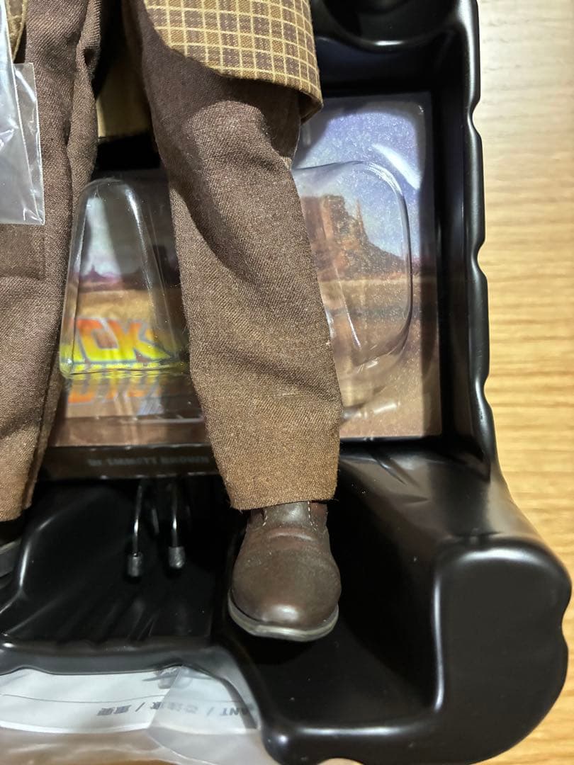 BACK TO THE FUTURE III ドク・ブラウン 1/6スケール