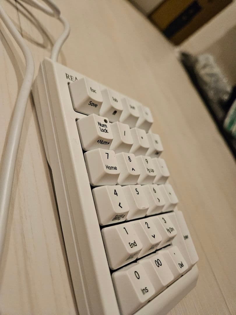 リアルフォースRT1(ホワイト)