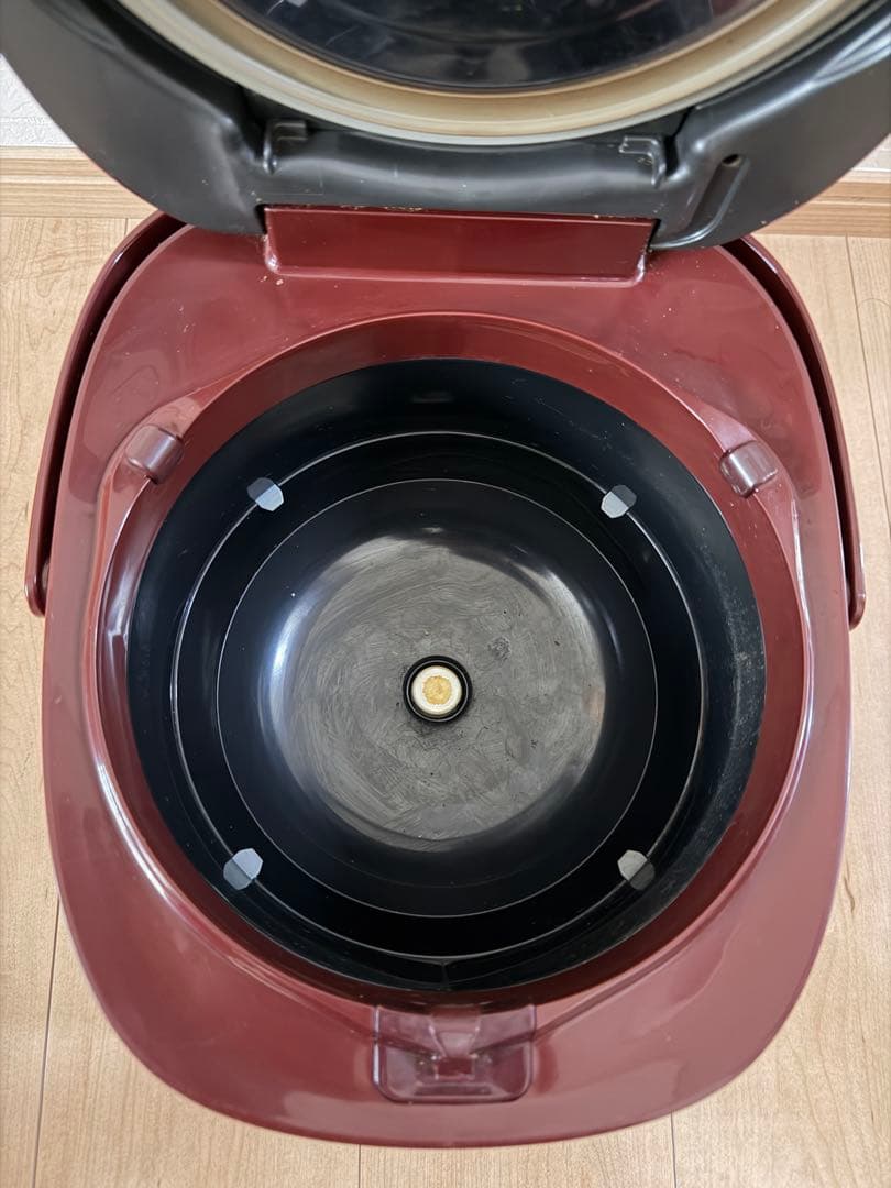 東芝　真空かまど炊き RC-18VRG(R) [グランレッド]