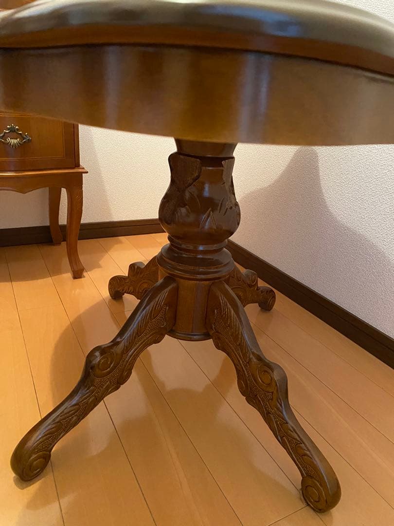 猫脚　象嵌イタリア製　木製テーブル