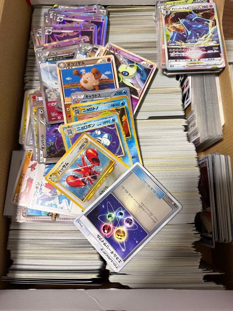 p*☆様 【ポケモンカード】完全引退品 C〜HR 5000枚超 スリーブ、ケース