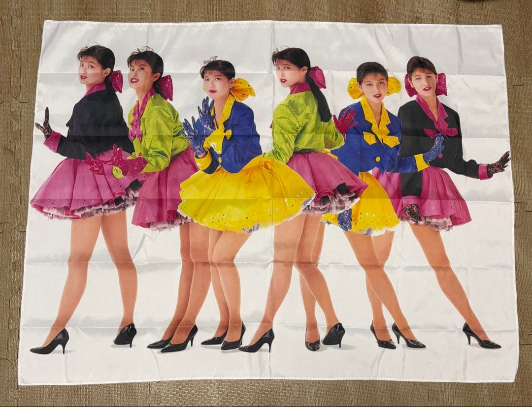 森高千里　タペストリー　壁掛け　カーテン　肌掛け　新品　6人　17才　アイドル