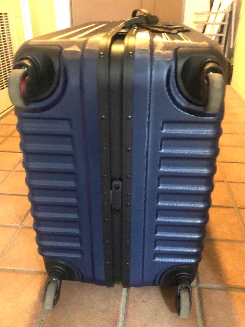 LLサイズ 10泊〜 ハードキャリーケース (ハンガー&ケースベルト付き)