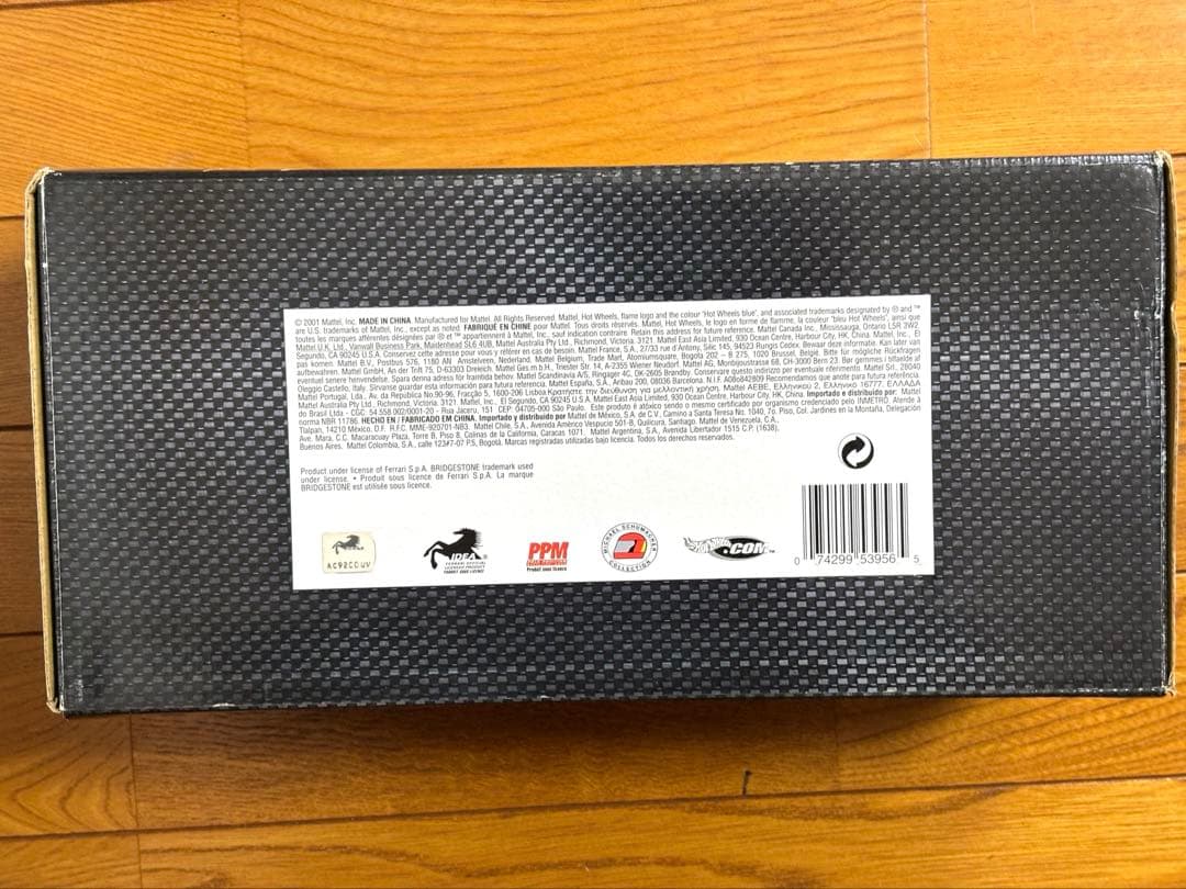 Ferrari F1 2001 WORLD CHAMPIONS 1/18ミニカー