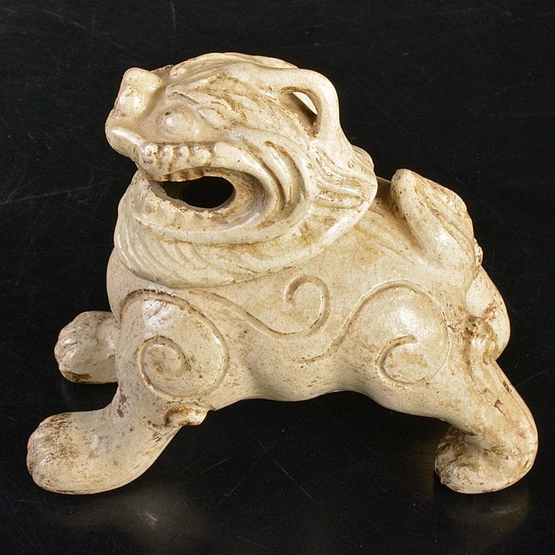 二代　楽吉左エ門　田中常慶作　楽焼　白楽獅子香炉　時代箱付　V　R7444