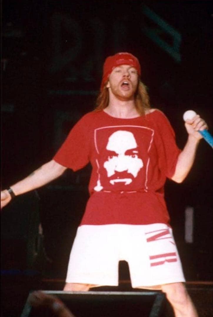 古着　チャールズマンソン Tシャツ M 赤