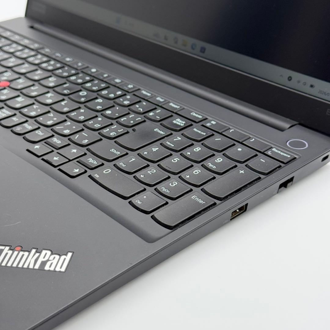 美品 Lenovoノートパソコン 10世代 32GB 新品NVMe 11pro