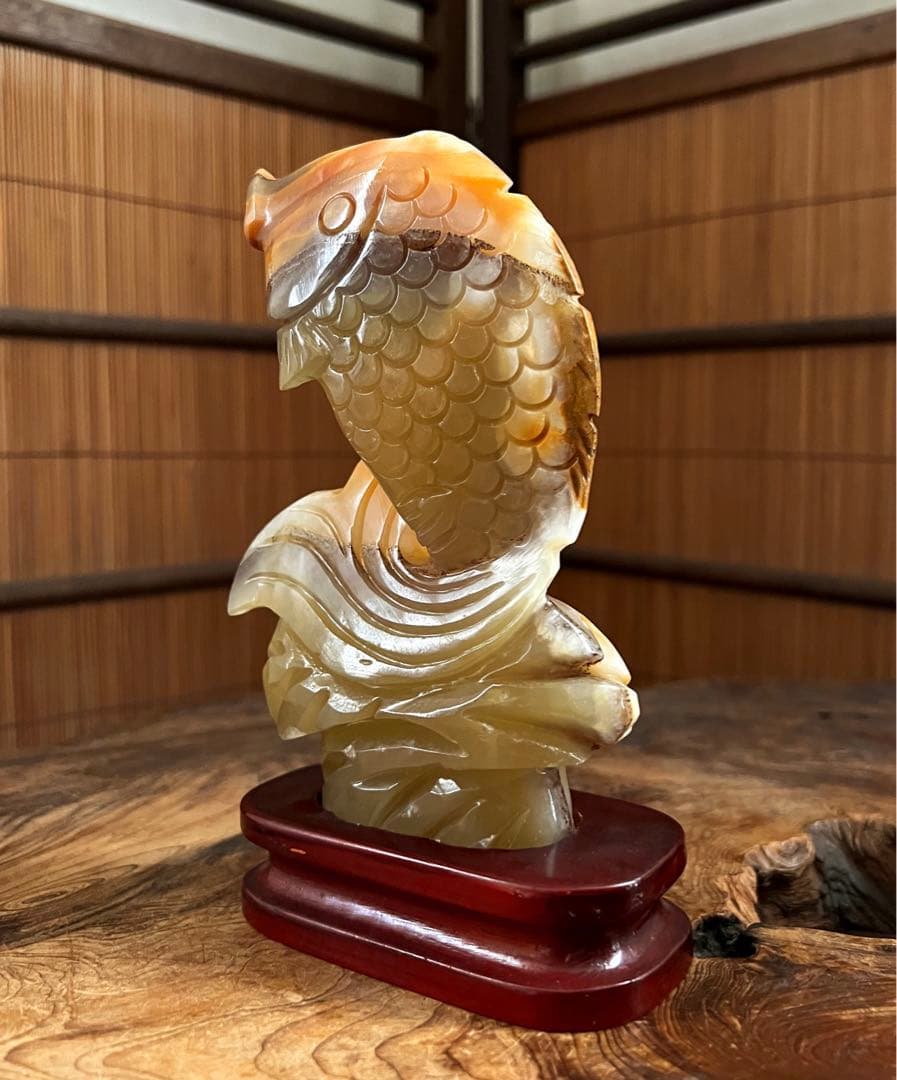 中国美術 時代 瑠璃 玉 昇鯉 台座付き