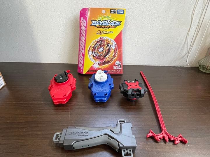 ベイブレード 引退品 バラ売り可能 ！！ 週末限定値下げ 35000→30000