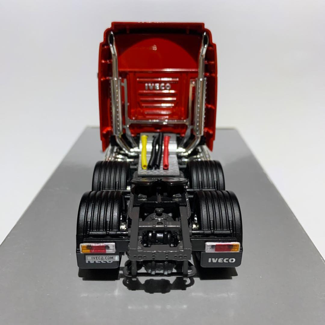WSI 1/50 IVECO STRATOR RED トレーラーヘッド