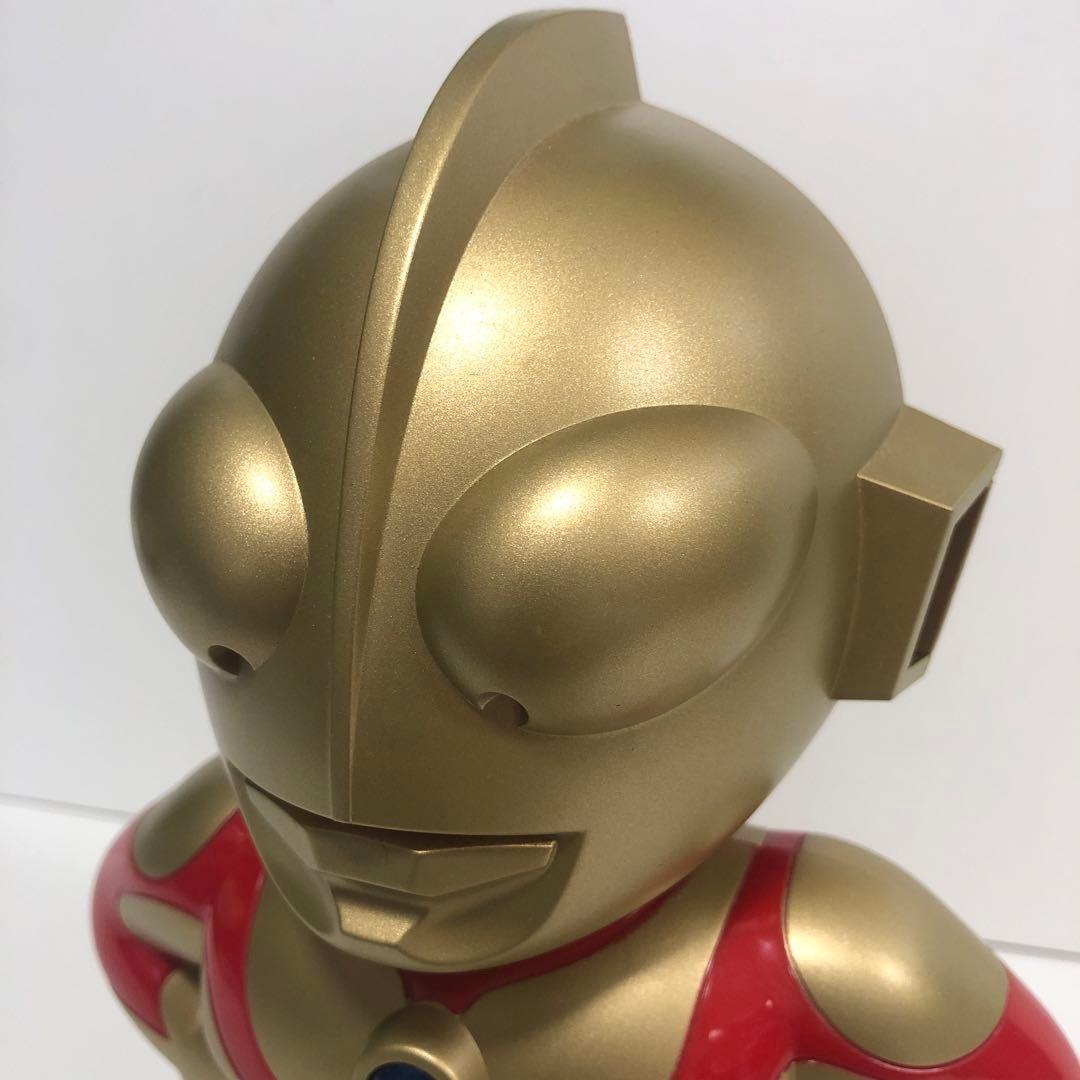 【限定】ウルトラマン　目覚まし時計　50周年限定ゴールドver 動作問題なし