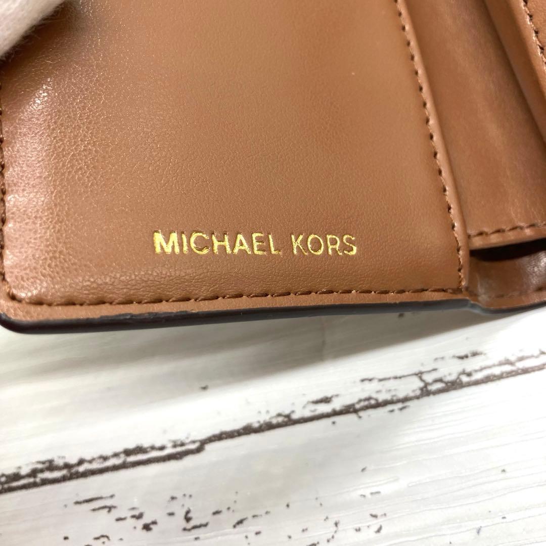 新品未使用❣️MICHAEL KORSマイケルコース エンパイア二つ折り財布