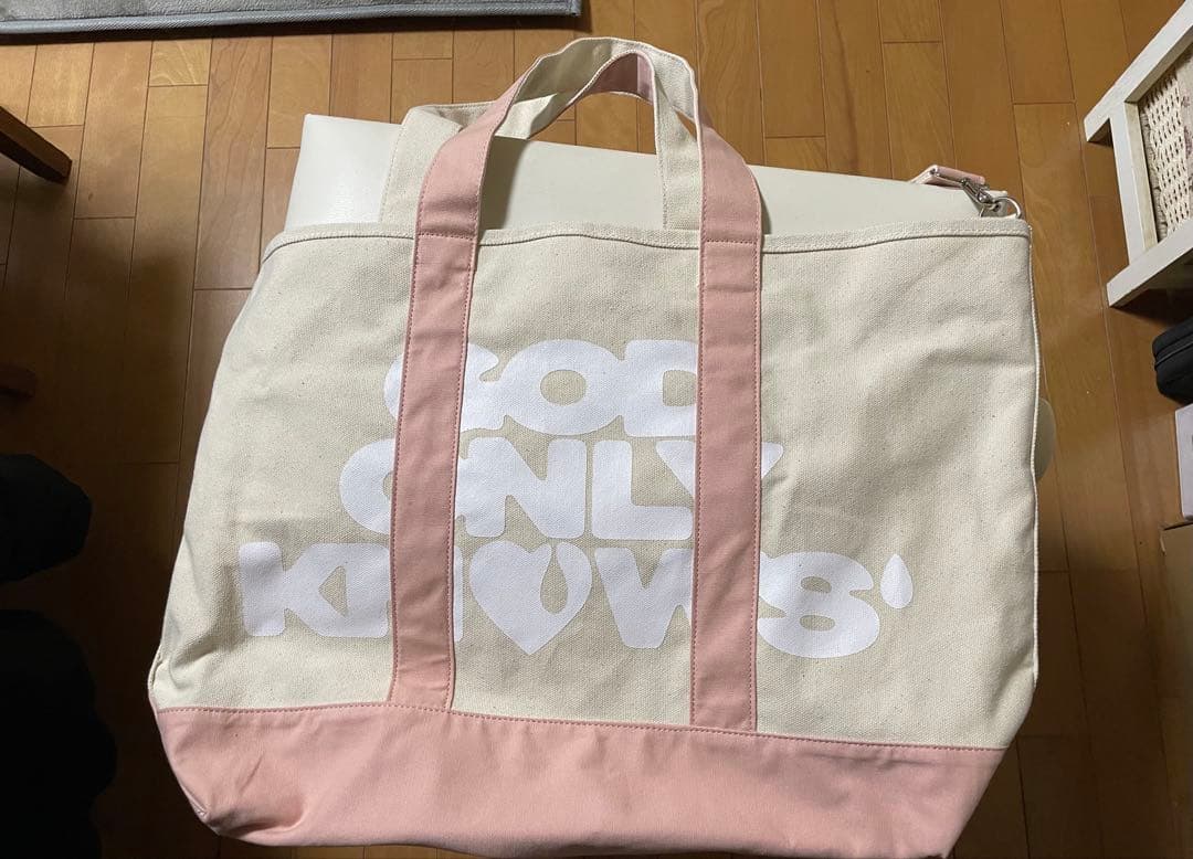 GOD ONLY KNOWS トートバッグ　ピンク　新品未使用