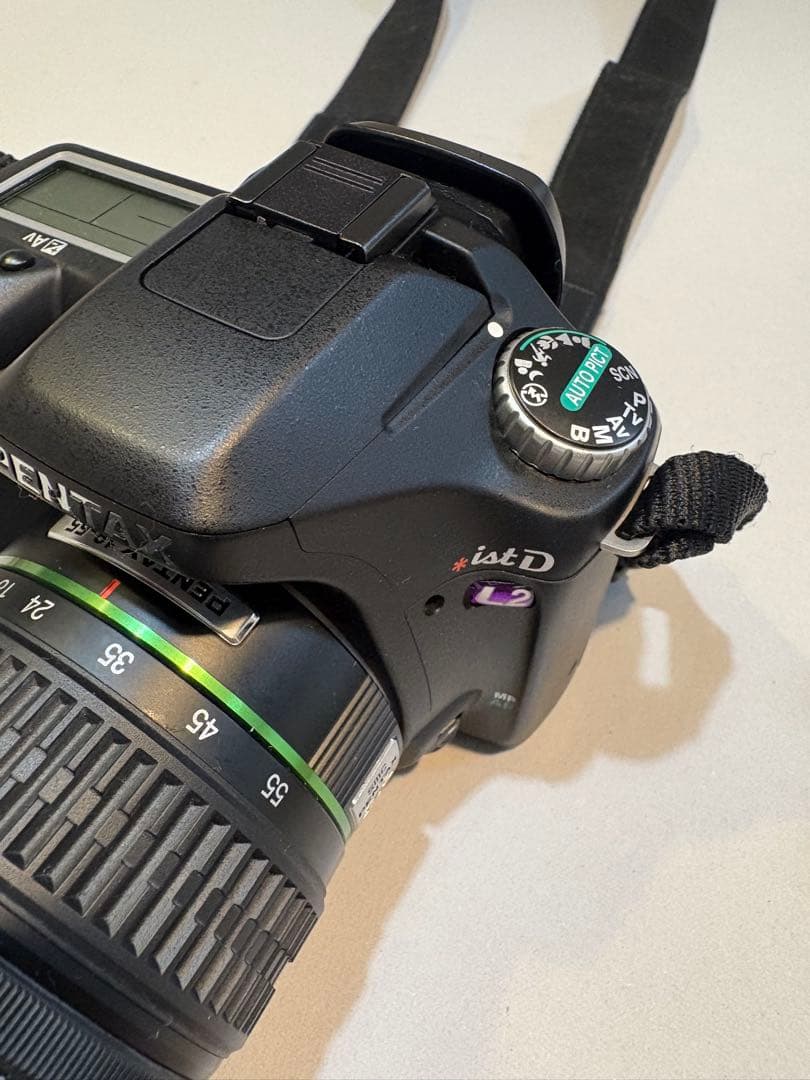 【中古】デジタル一眼レフカメラ　PENTAX *istDL2 ボディー+レンズ