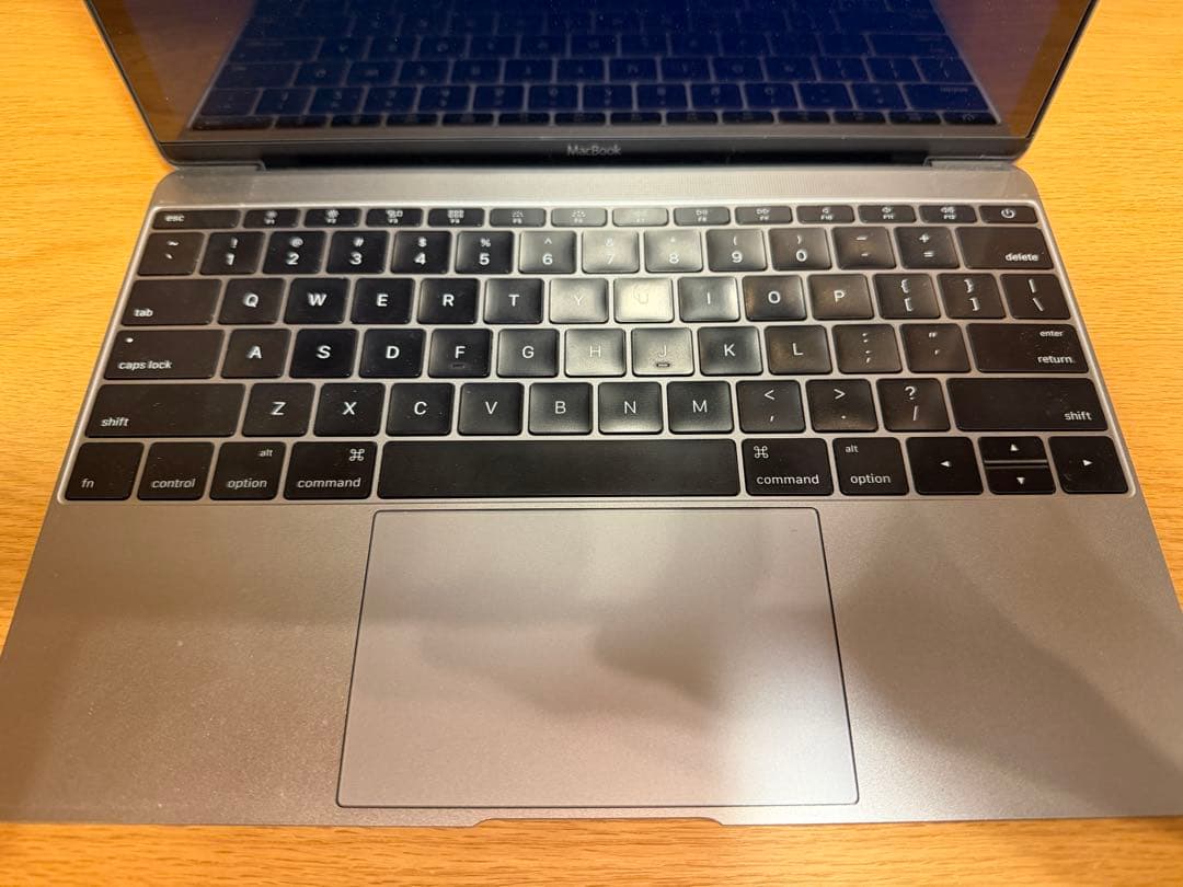 MacBook (Retina, 12-inch, Early 2015) 本体
