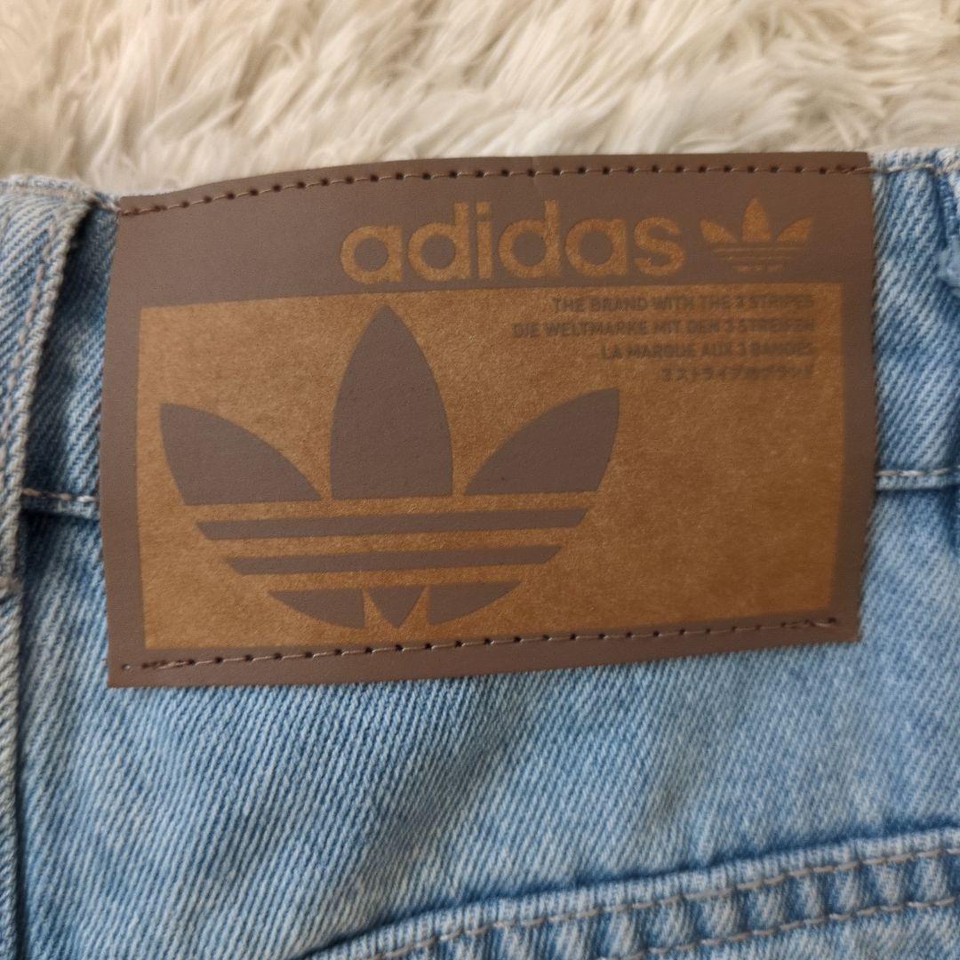 美品 adidas デニム カーゴパンツ ベルト付き　24