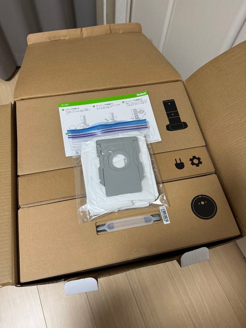 iRobot Roomba i3+ ロボット掃除機 及び 付属品