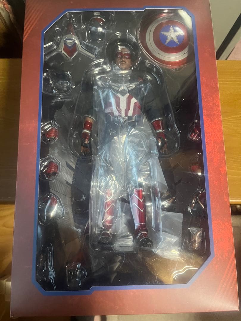 [今月末まで割引]ホットトイズ キャプテンアメリカブレイブニューワールド