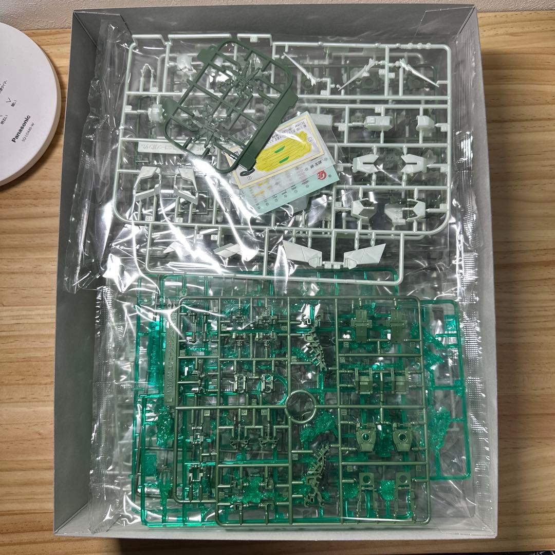 MG 1/100 ユニコーンガンダム クリスタルボディ