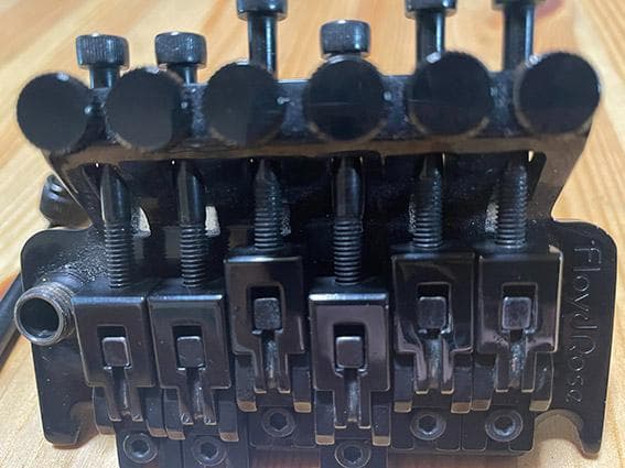 フロイドローズ・スペシャル / 中古/スタッド無し / ブロック 32mm