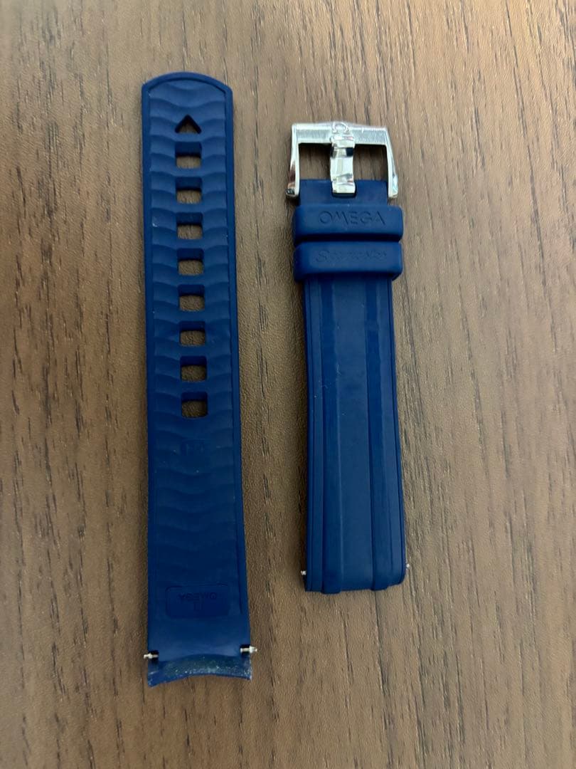 オメガ　ラバーベルト　ツーピース ストラッ﻿プ