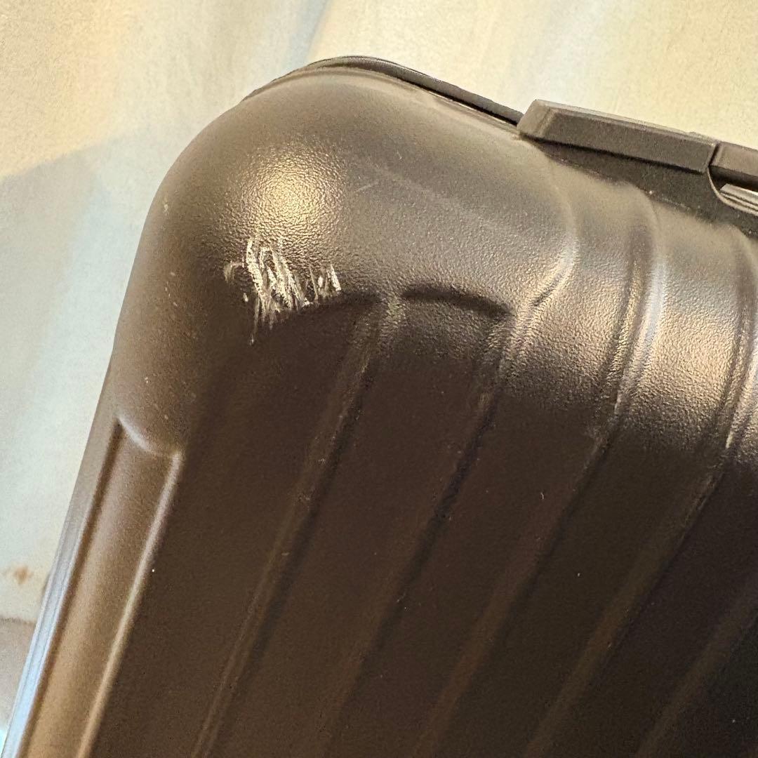 RIMOWAリモワ サルサ 4輪マルチホイール 機内持ち込み マットブラック