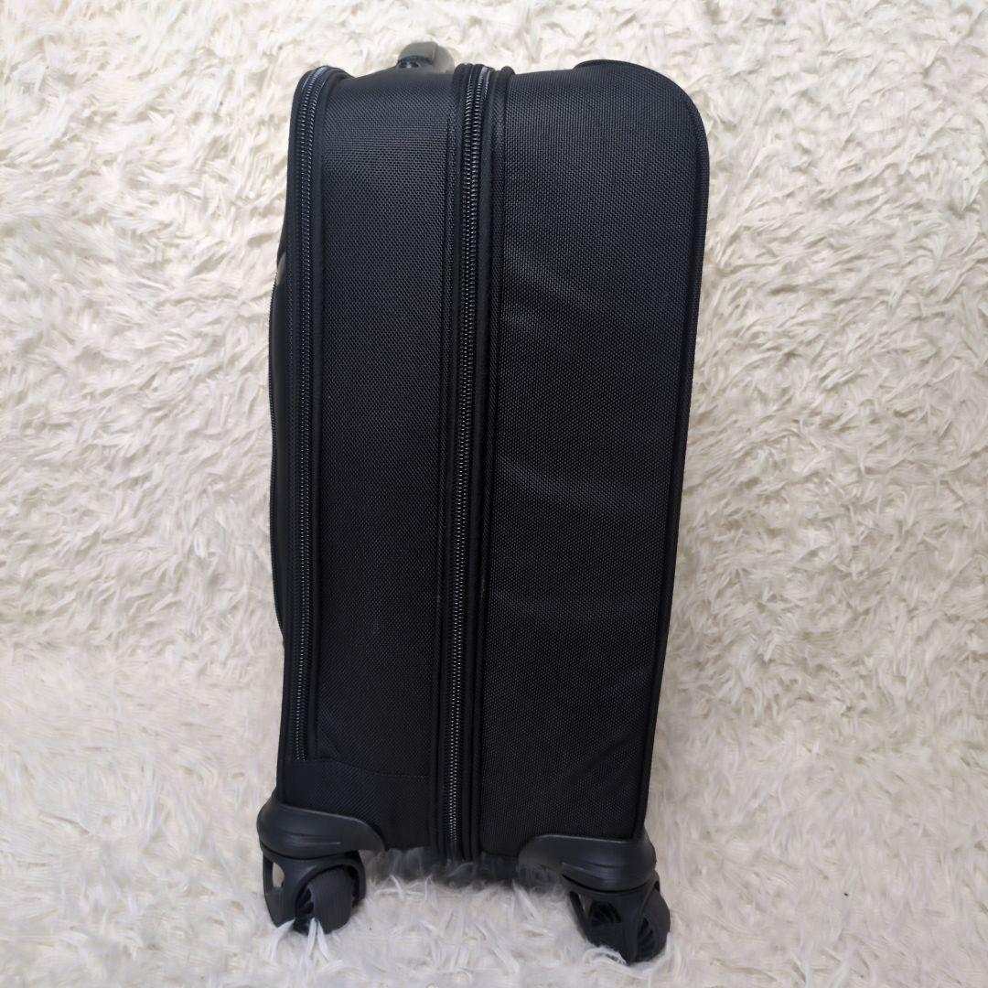 サムソナイト　キャリーケース　4輪　大容量　バリスティックナイロン 2層式