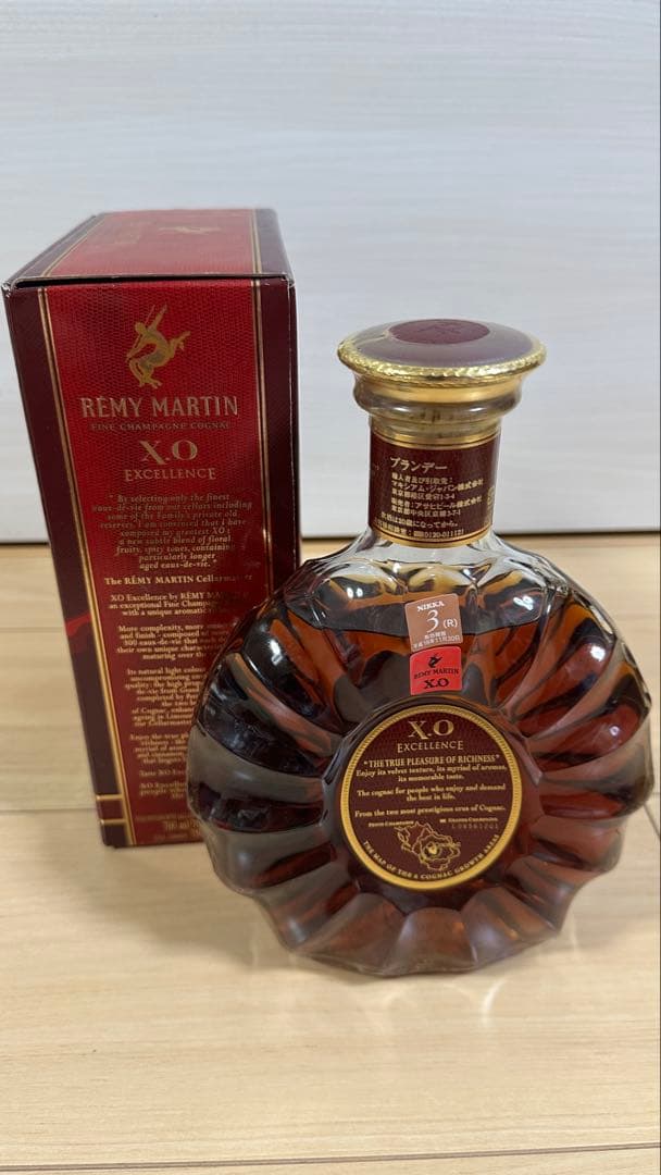 REMY MARTIN XO EXCELLENCE 700ml 化粧箱付き