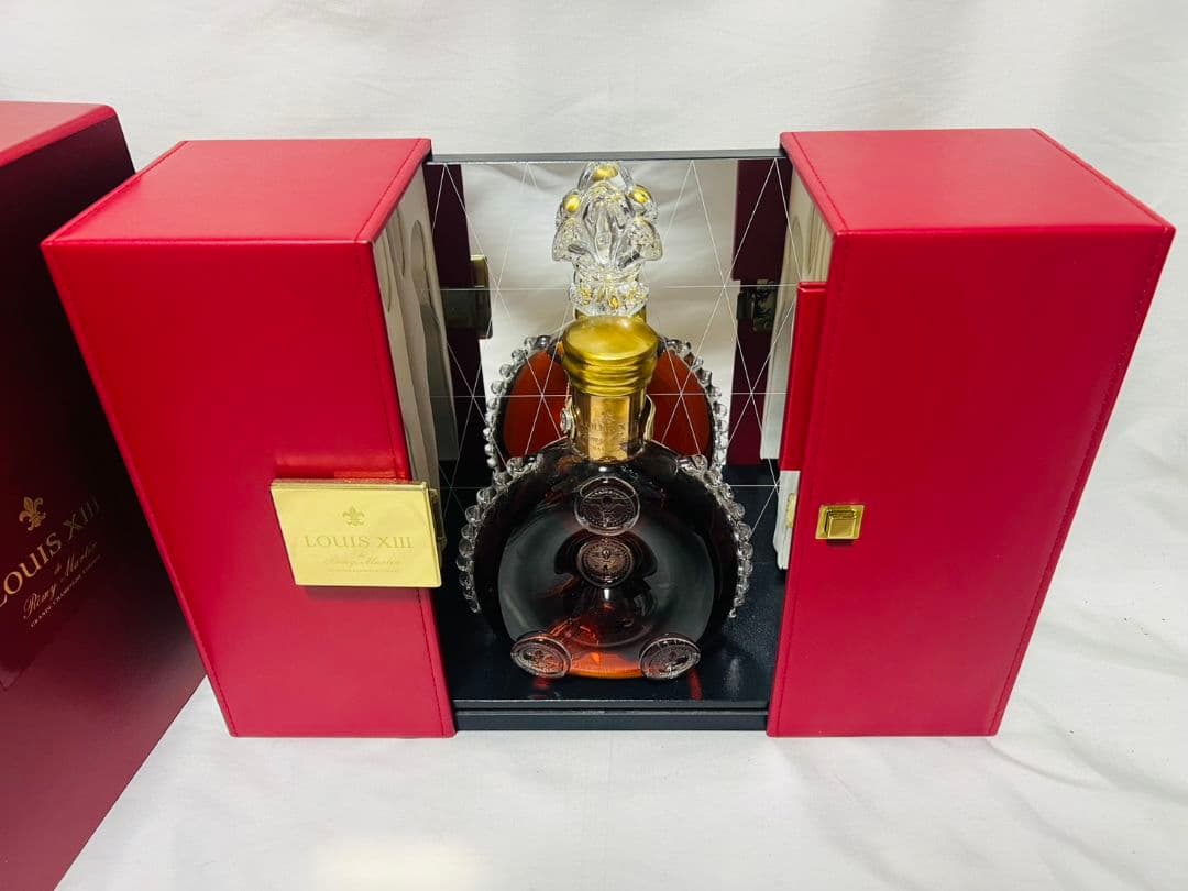 レミーマルタン ルイ13世 バカラ　替栓・冊子・観音開き化粧箱・外箱付！未開封