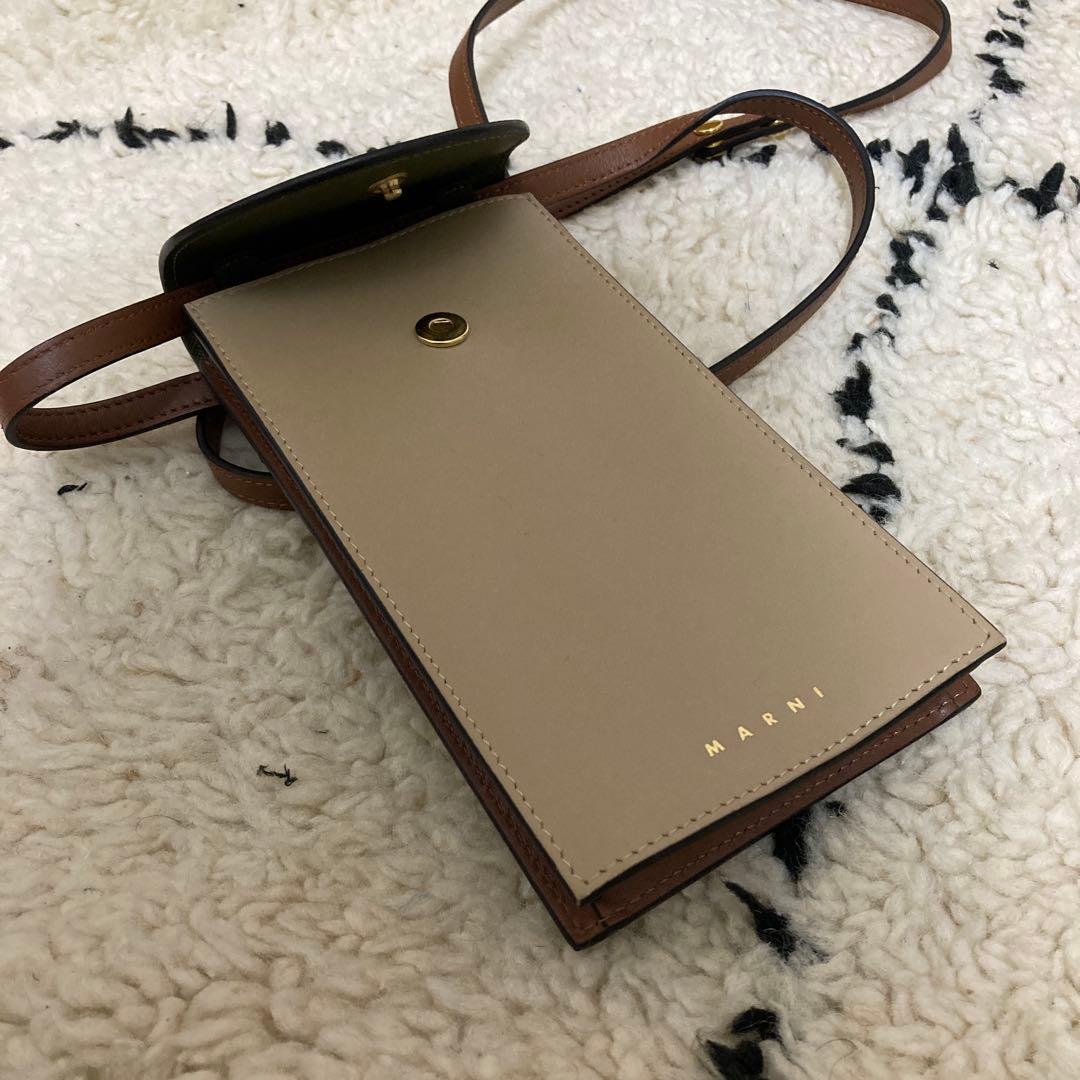 MARNI レザーショルダーバッグ ベージュ グリーン