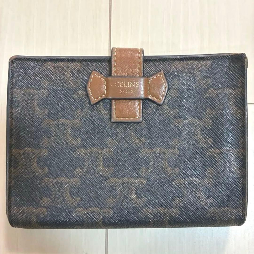 CELINE セリーヌ　トリオンフ　二つ折り財布 ダークブラウン