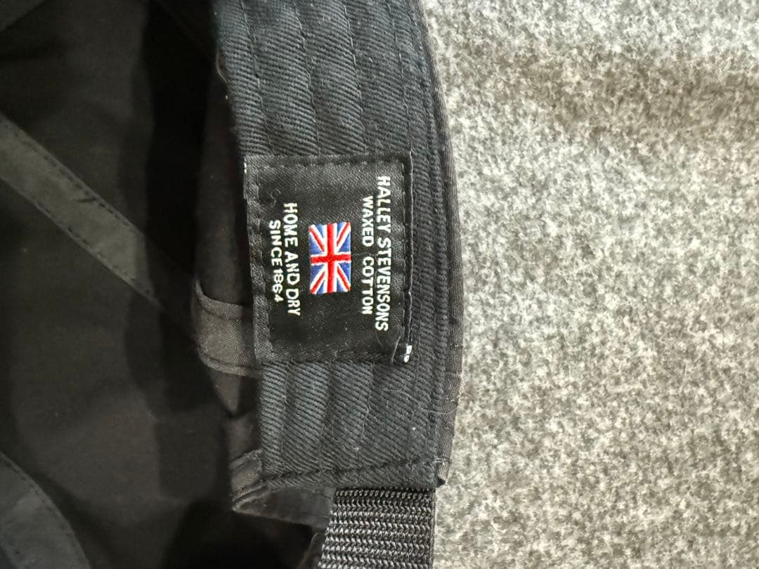 Supreme 黒 キャップ コットン製