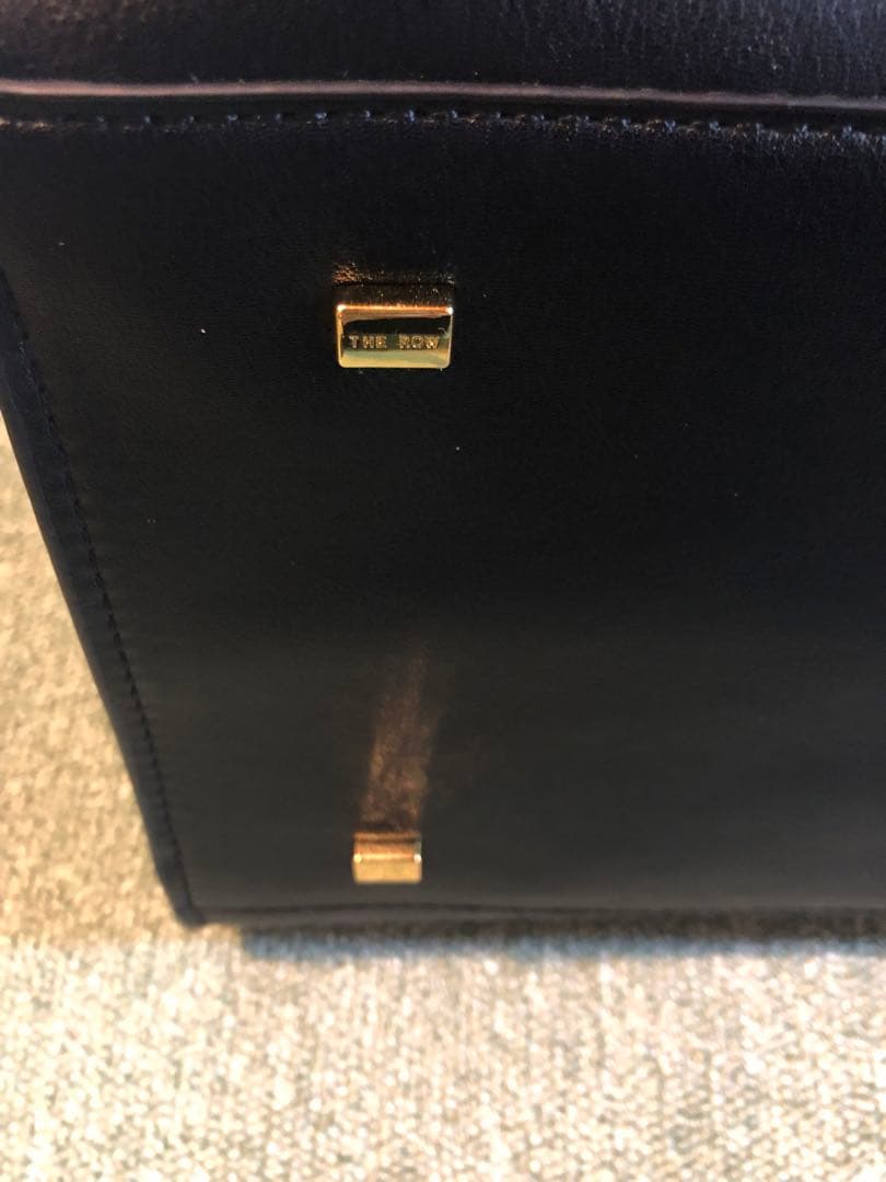 新品未使用✨THE ROWバッグ　ノベルティ　マルゴー15 大容量 本革