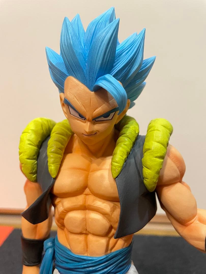 ドラゴンボール 一番くじ　超サイヤ人フィギュア２体セット