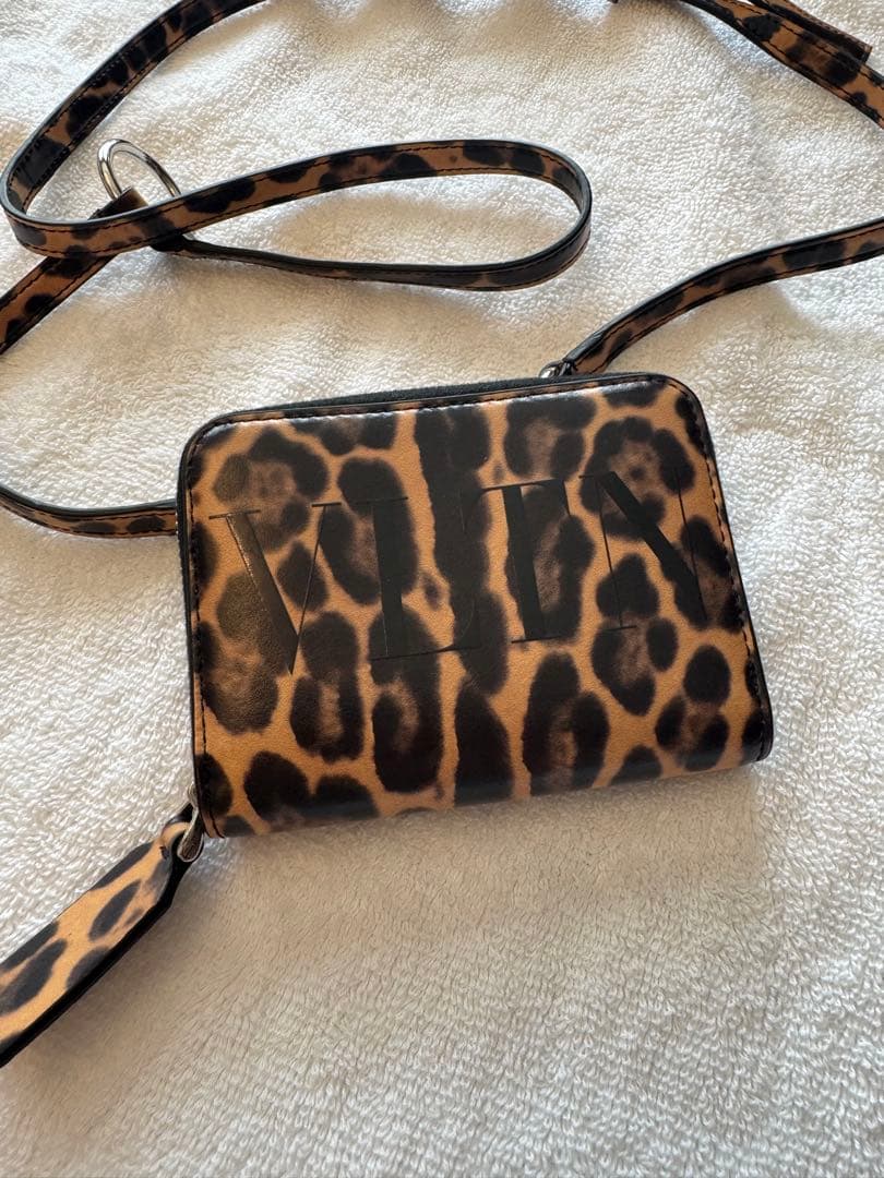 バレンチノ　ケース