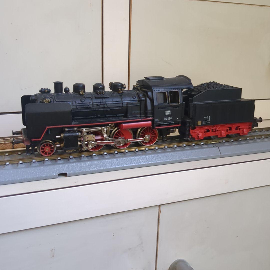 HOゲージ メルクリン蒸気機関車 24 058