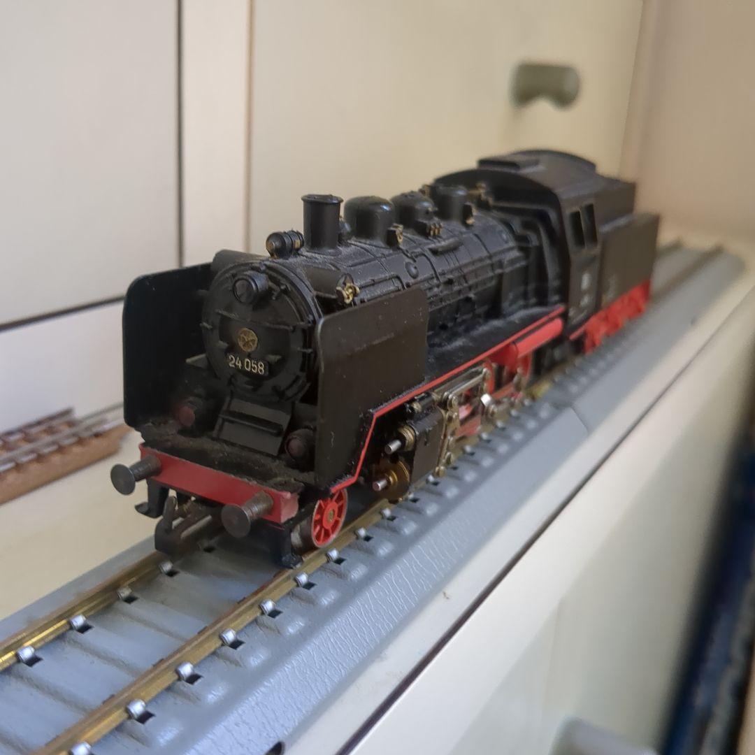 HOゲージ メルクリン蒸気機関車 24 058