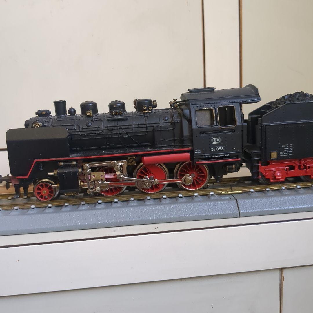 HOゲージ メルクリン蒸気機関車 24 058