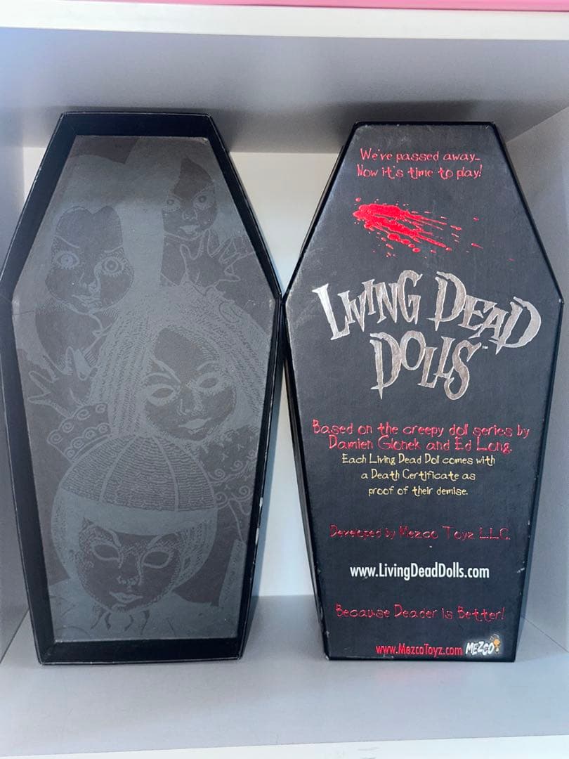 LIVING DEAD DOLLS Sanguis シリーズ19