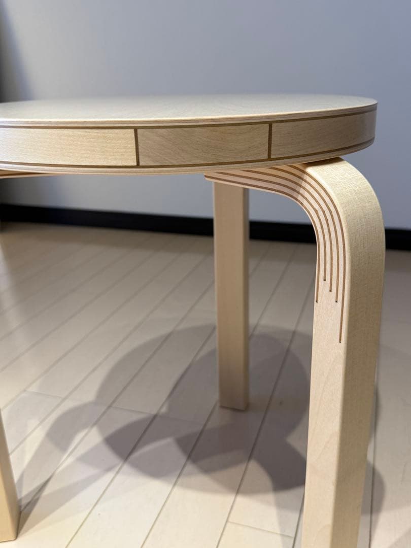 Artek スツール60 コントラスティ