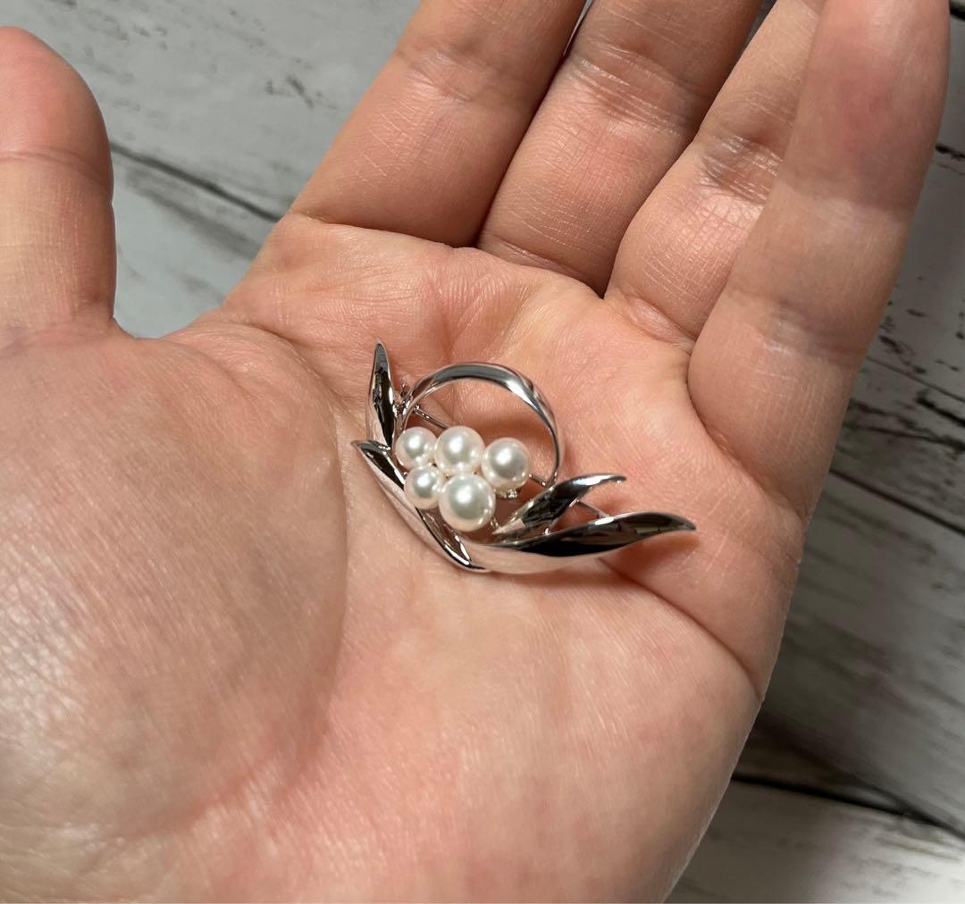 極美品　MIKIMOTO ミキモト　アコヤ真珠　パール　ブローチ　リーフ