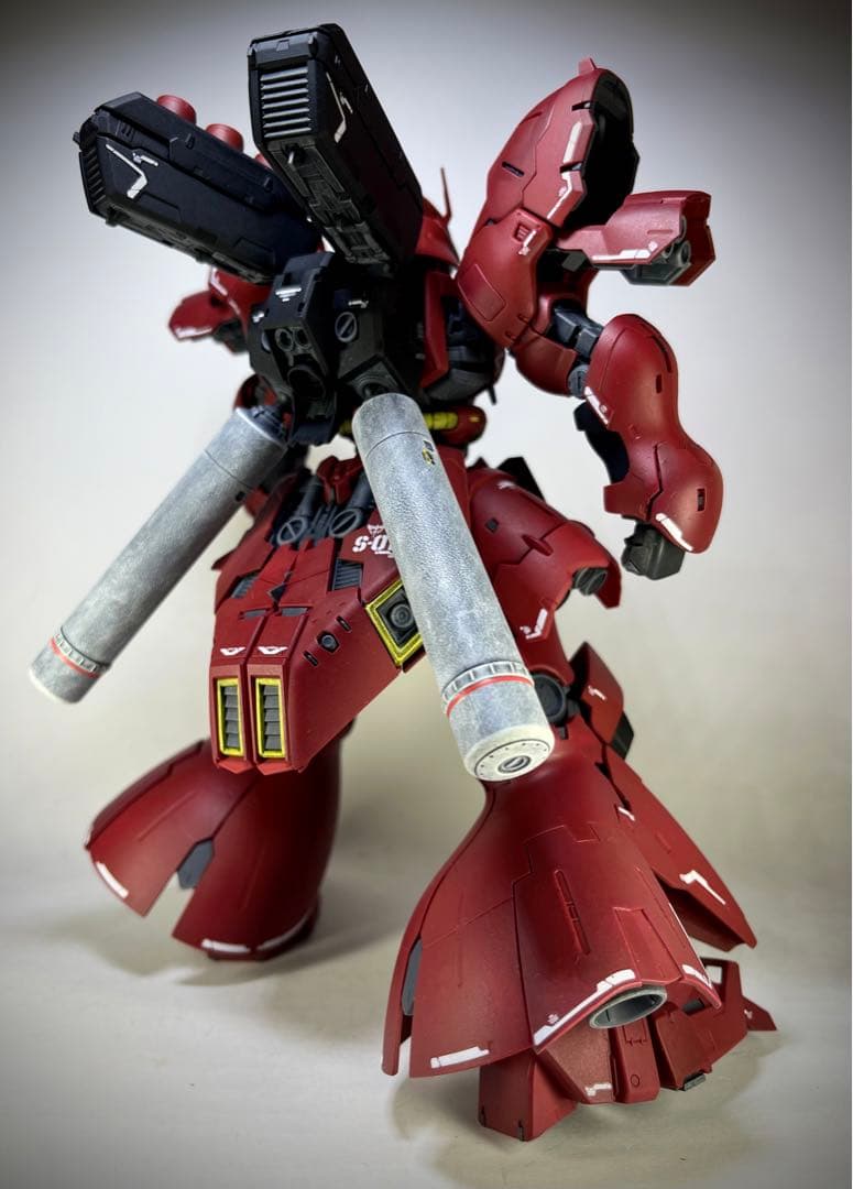 ガンプラRG 完成品 MSN-04 サザビー