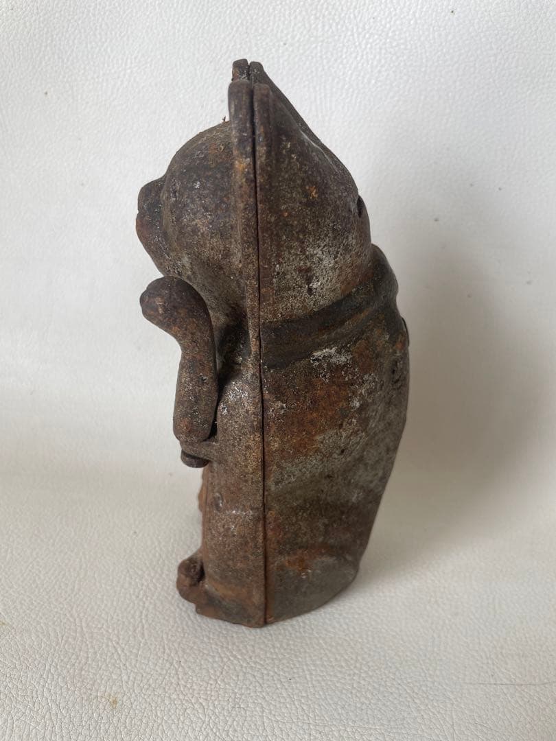 鉄製 招き猫 金庫 明治期 まねきねこ 金庫型 まねき猫 時代物 鍵無し サビ有