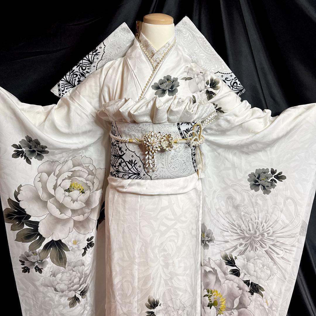 ◾️くすみ白地振袖一式、牡丹菊紋、フルオーダー、成人式フルセット