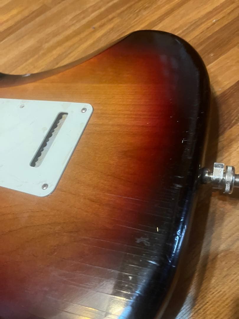 fendar USA ストラトキャスター サンバースト